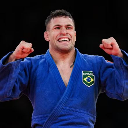 Três medalhas em 21 minutos: veja como foram os primeiros pódios do Brasil em Paris