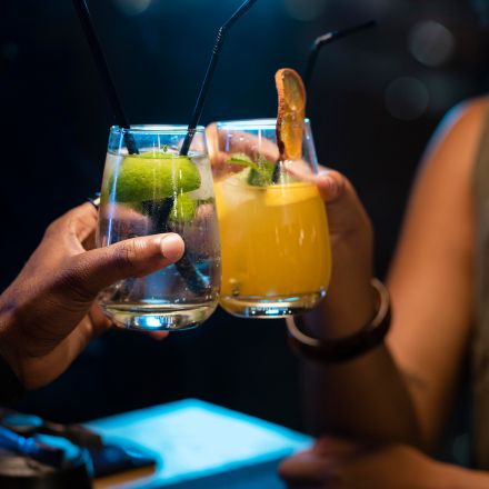Adeus, calorias! Bem-vindo, sabor: 5 destilados para você arrasar