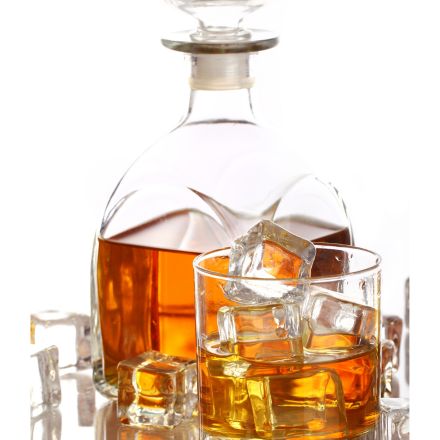 Aos 65, o cérebro pede um brinde à vida... sem álcool!