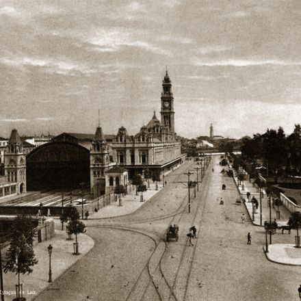 Fotografia da Estação da Luz em 1900, feita por Guilherme Gaensly