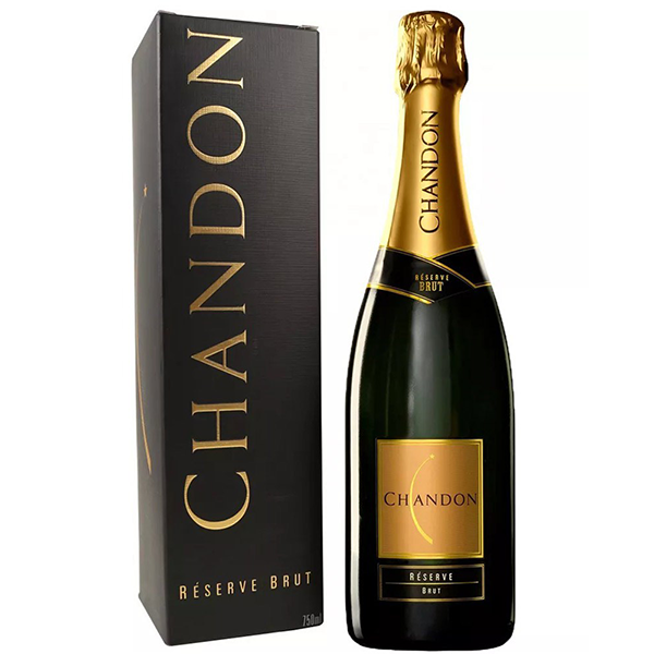 Moët & Chandon: A História de um Ícone, do Vinhedo à Taça de Cristal