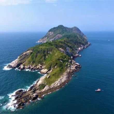 Ilha das Cobras, Itanhaém/SP: O Desafio Mortal de MrBeast no Coração do Brasil