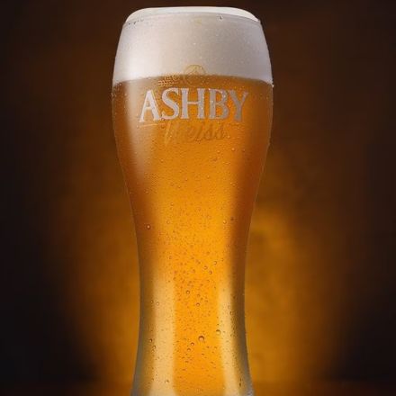 Ashby: A Cerveja Brasileira que Conquista o Paladar Europeu e Uruguaio com Ouro e Prata!