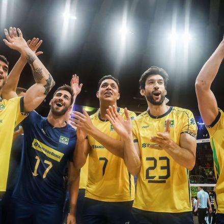 Show de Bola no Maracanãzinho: Brasil Atropela Eslovênia e Encanta a Torcida na VNL!