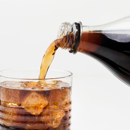O Perigo Oculto: Refrigerantes Dietéticos Podem Prejudicar o Fígado Mais que Açúcar