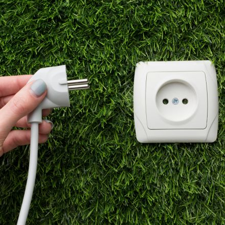 Descubra por que o forno elétrico é o vilão da sua conta de luz e aprenda dicas práticas para economizar energia sem abrir mão do aparelho.
