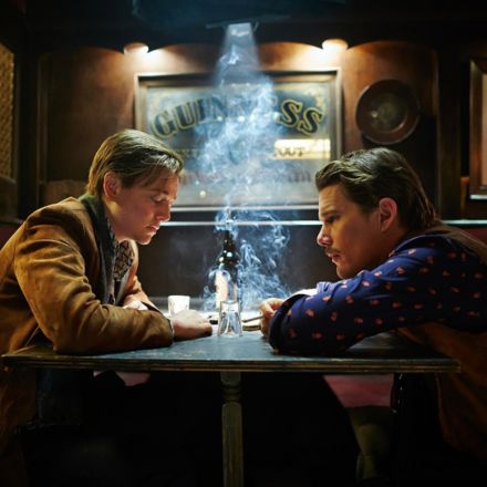 Entenda o final e a genialidade de O Predestinado! Confira nossa crítica do filme de ficção científica com Sarah Snook e Ethan Hawke.